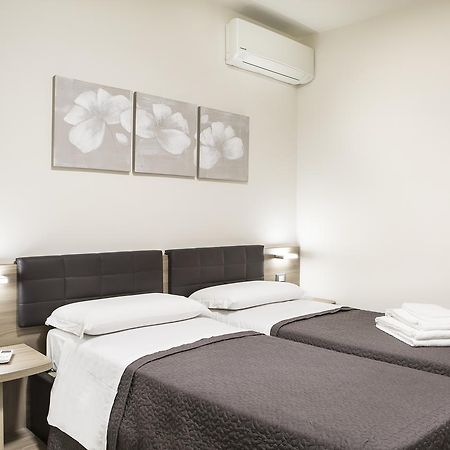 Reno Bed And Breakfast กัลเดรารา ดิ เรโน ภายนอก รูปภาพ